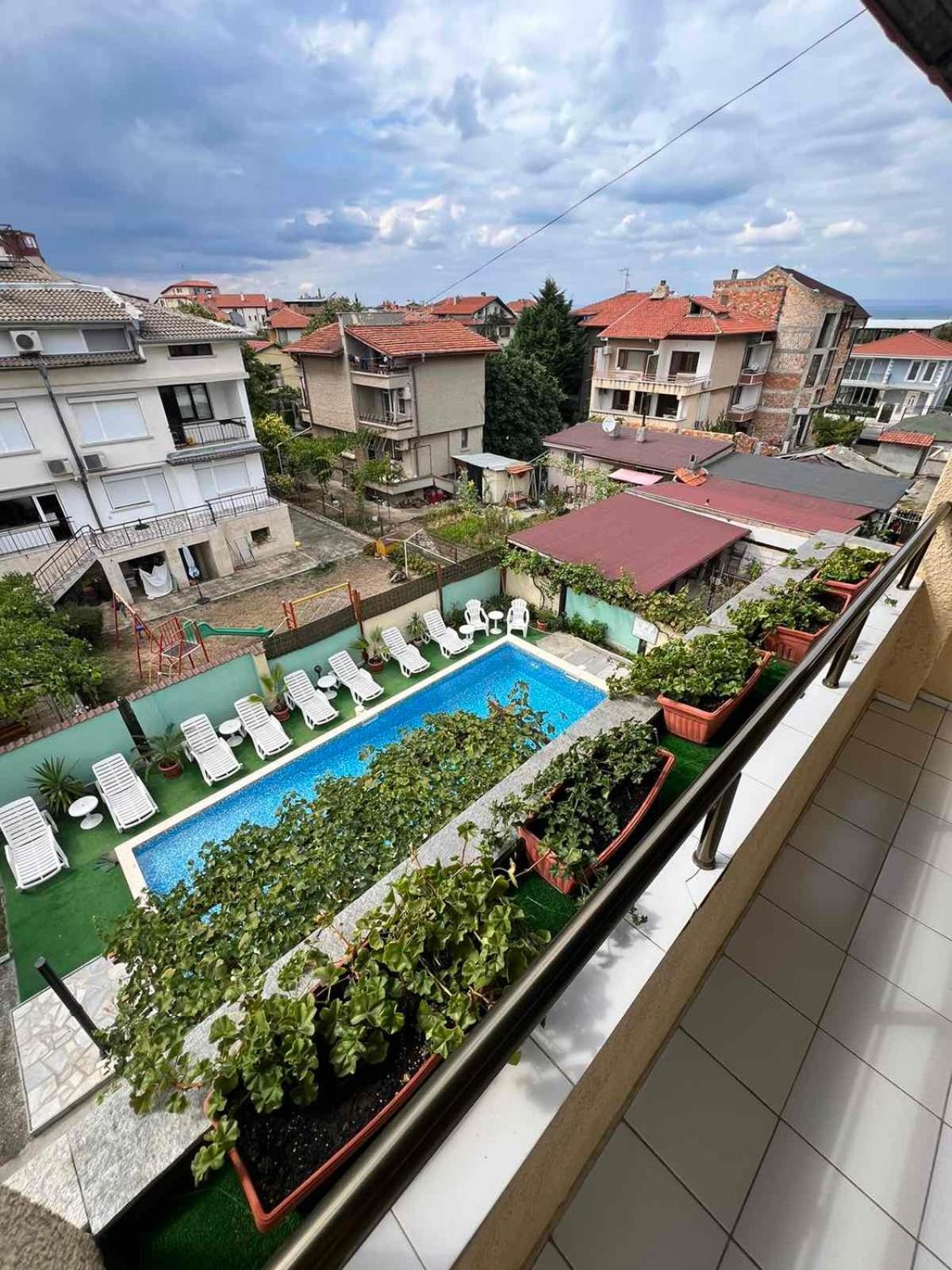 Paradise Czernomorec Zewnętrze zdjęcie