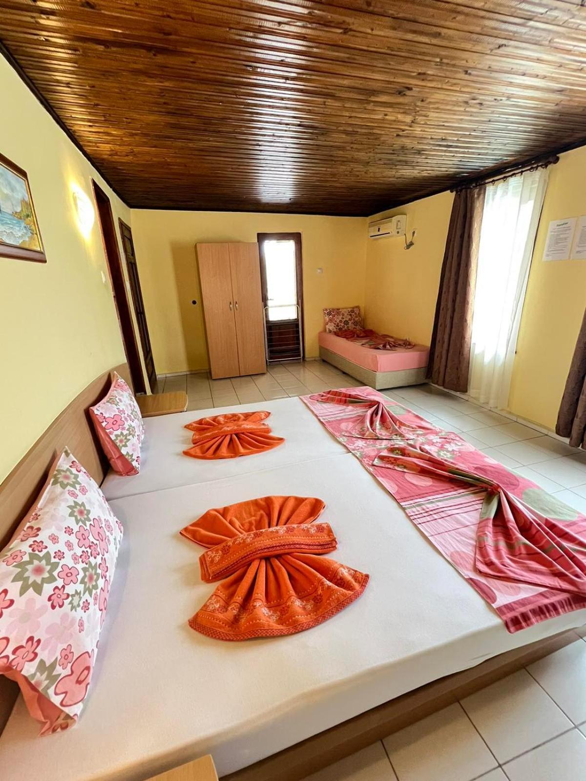 Paradise Czernomorec Zewnętrze zdjęcie