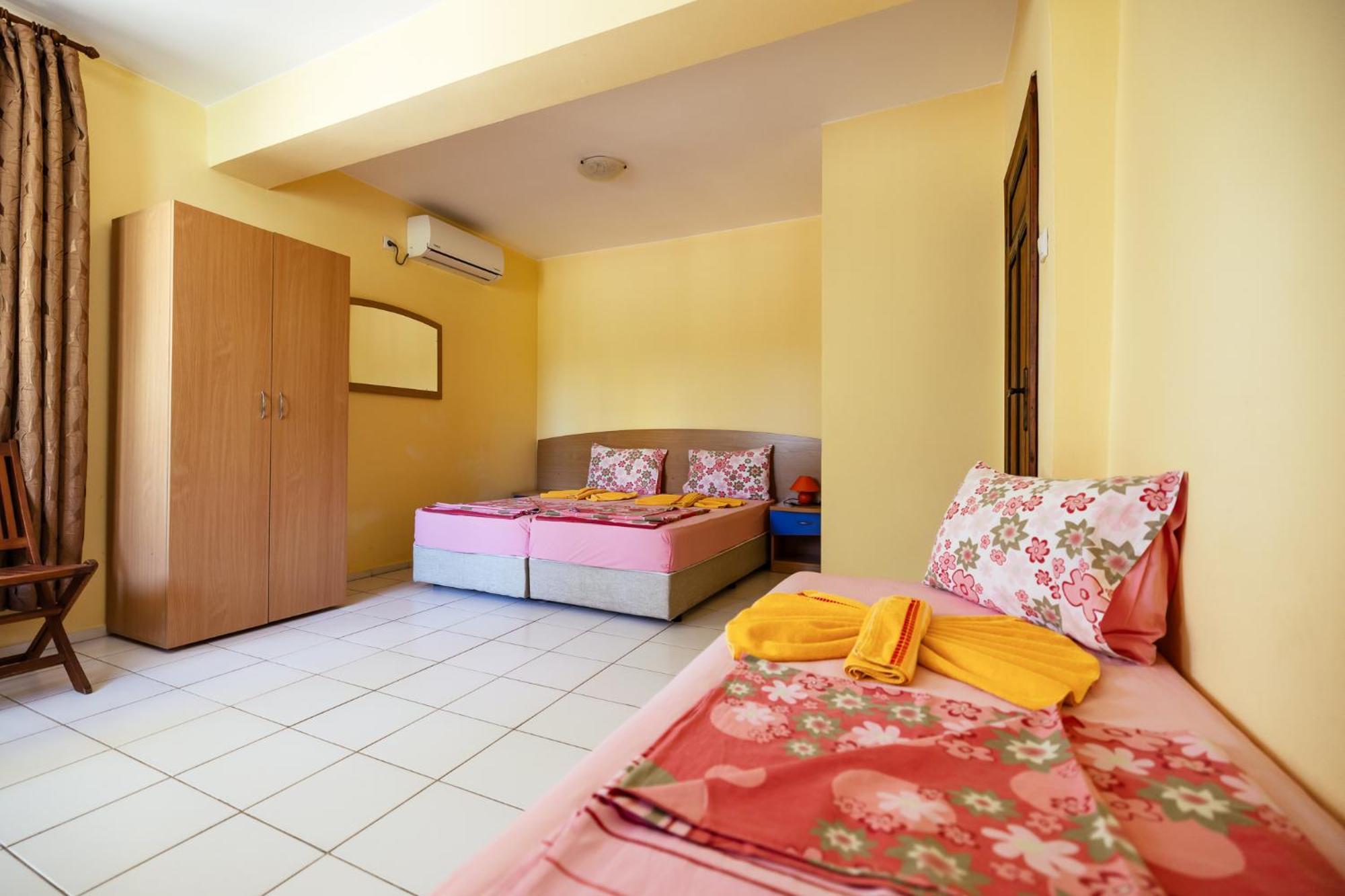Paradise Czernomorec Zewnętrze zdjęcie