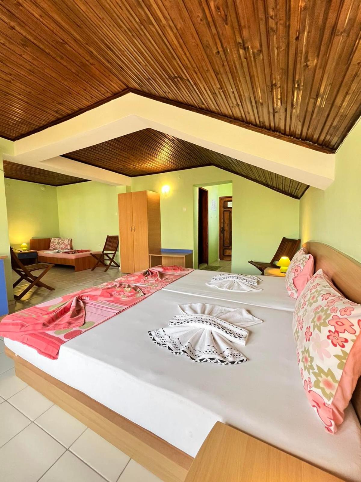 Paradise Czernomorec Zewnętrze zdjęcie