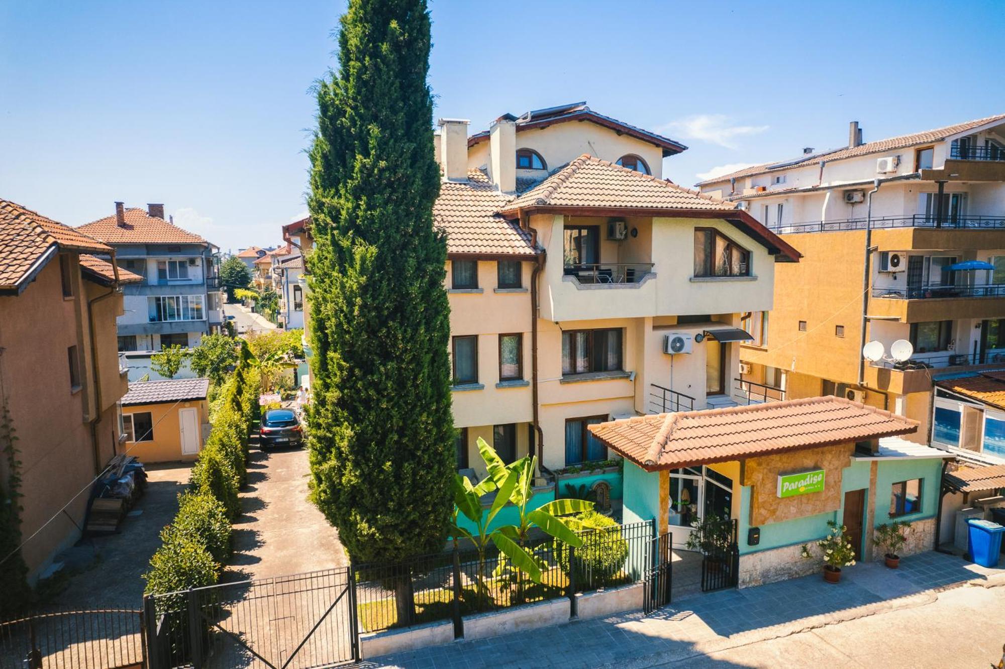 Paradise Czernomorec Zewnętrze zdjęcie
