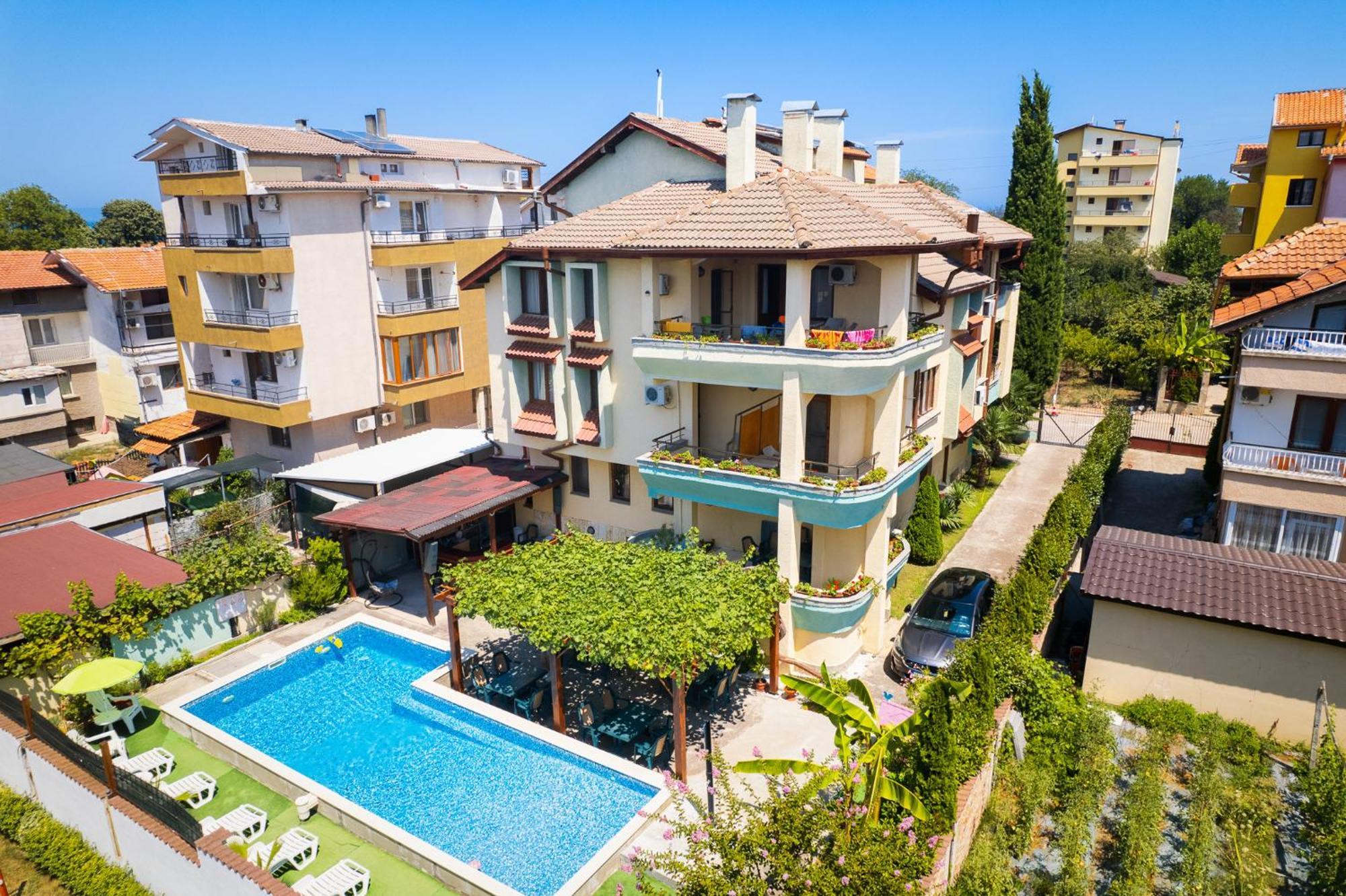 Paradise Czernomorec Zewnętrze zdjęcie