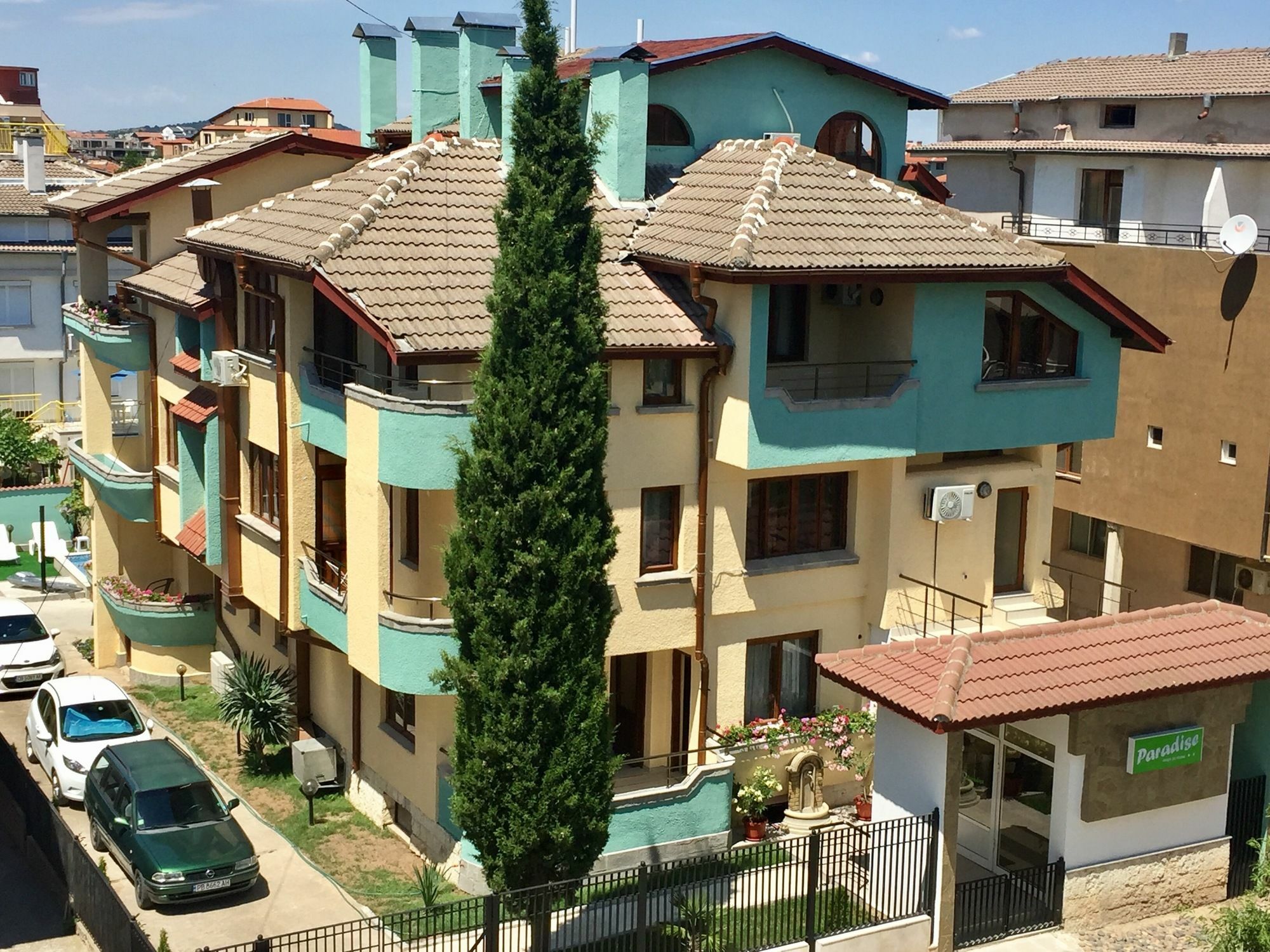 Paradise Czernomorec Zewnętrze zdjęcie